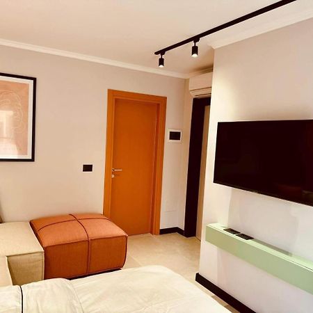 Lili'S Tirana Center Apartments Dış mekan fotoğraf