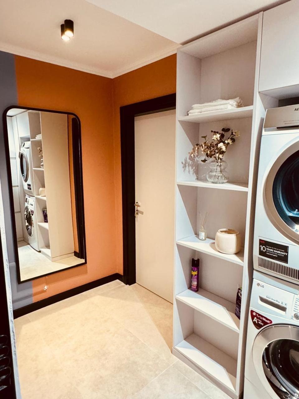 Lili'S Tirana Center Apartments Dış mekan fotoğraf