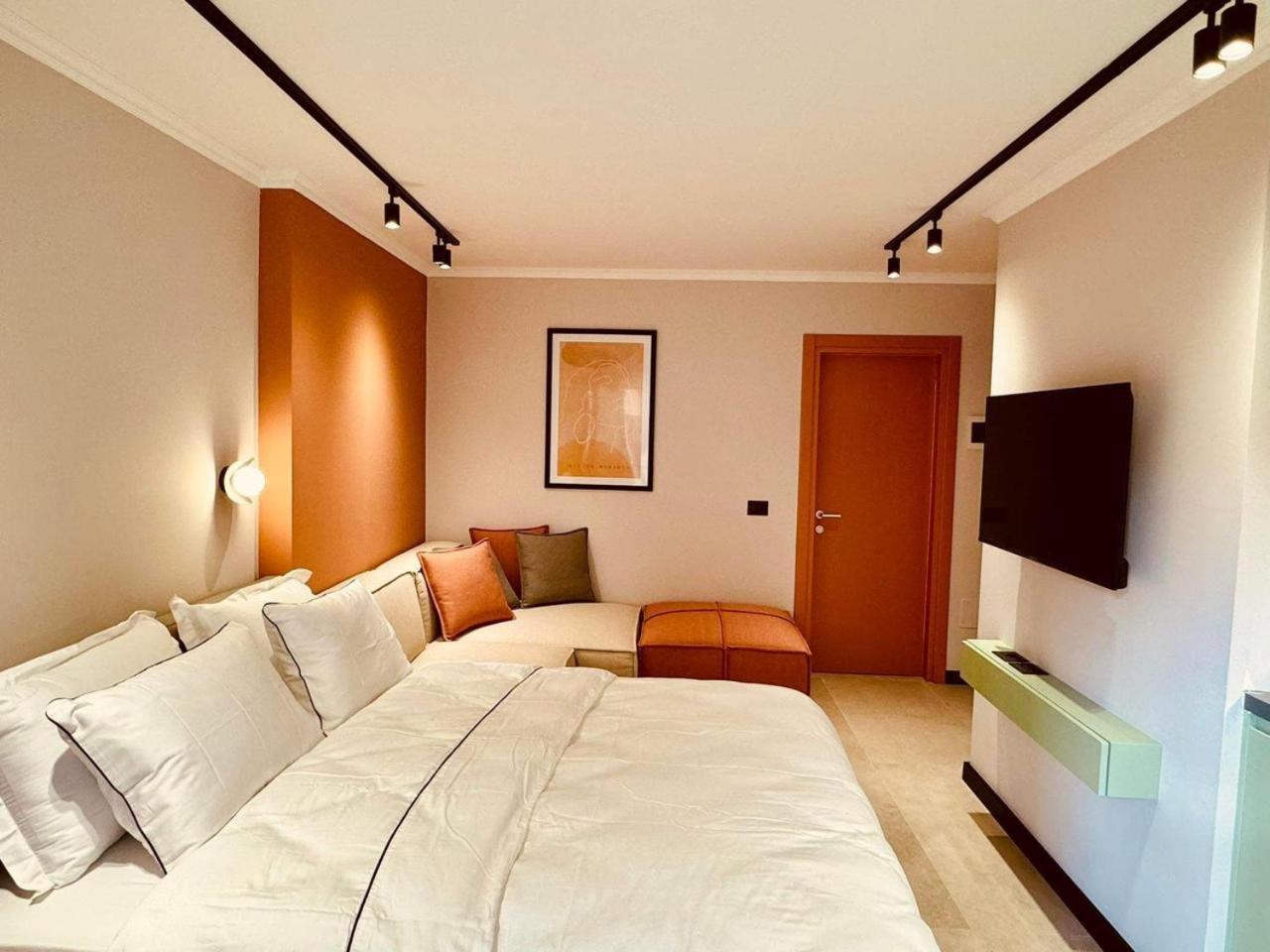 Lili'S Tirana Center Apartments Dış mekan fotoğraf